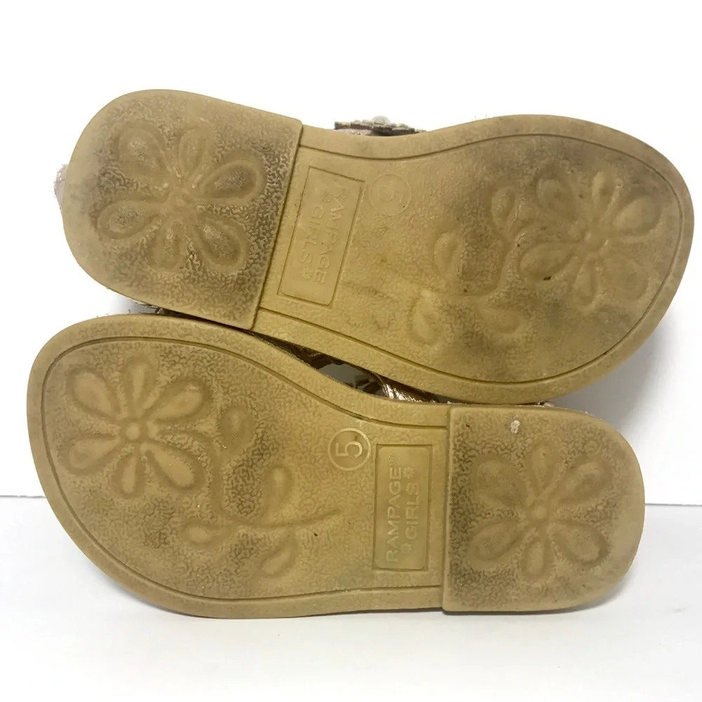 RAMPAGE Baby Girls 5 Soft Gold Gladiator Sandals